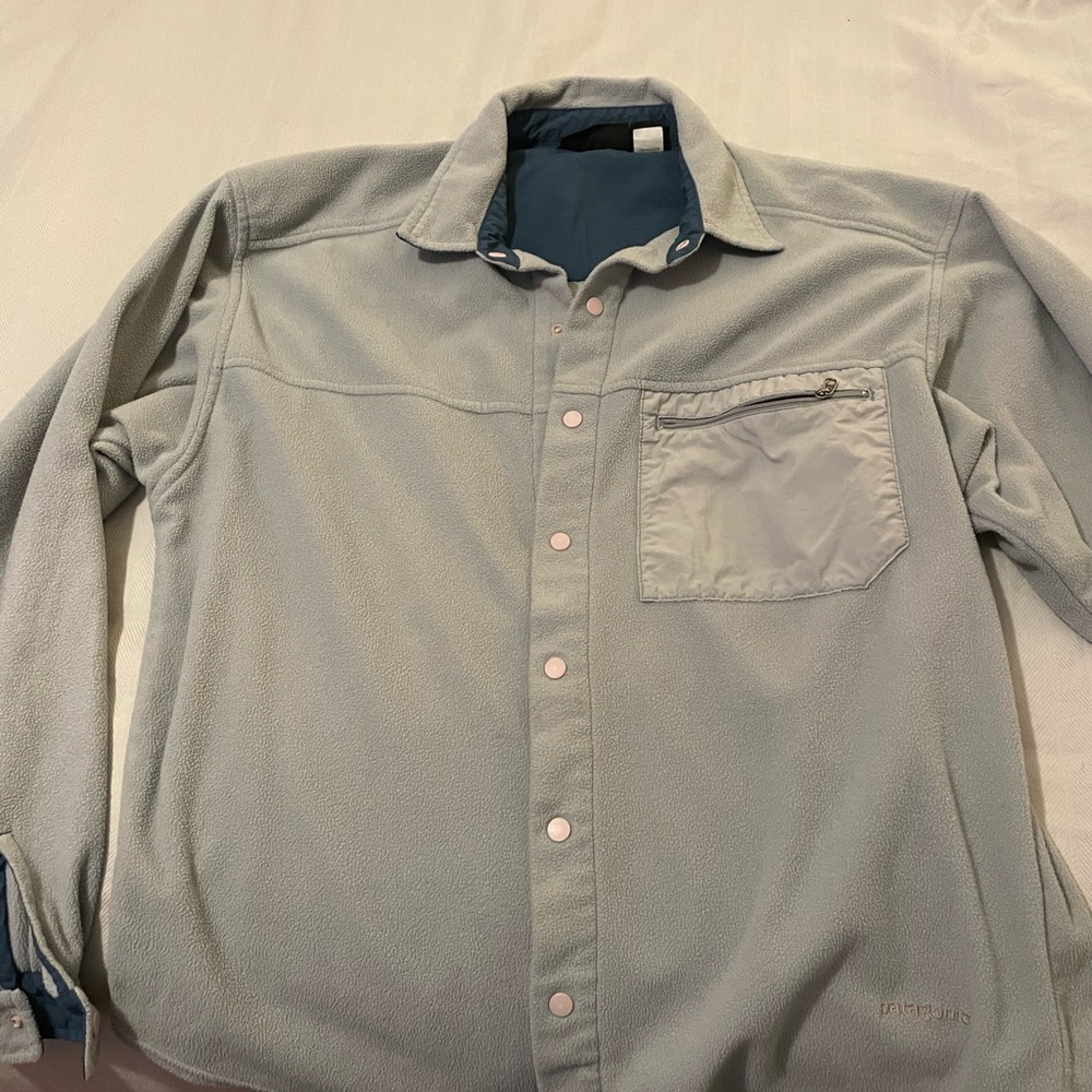 Patagonia fleece shirt